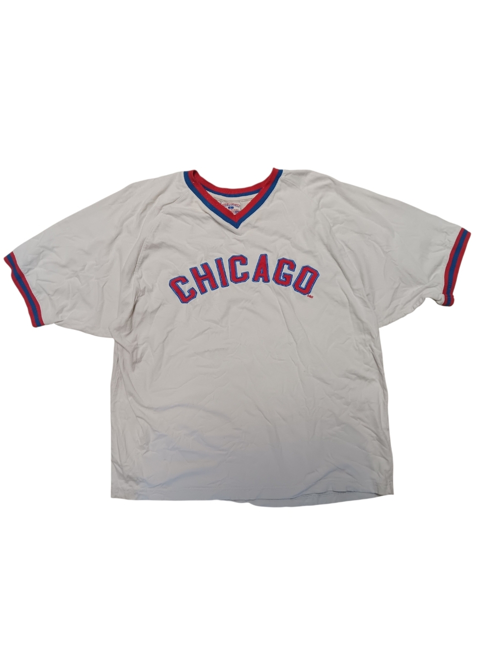 Vintage Steve & Barry's Chicago Cubs Red and Blue Ringer Collar V Neck Tee - L